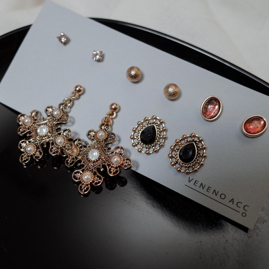 Bulliant 10SET Point Earrings Stylish Chic Unique 