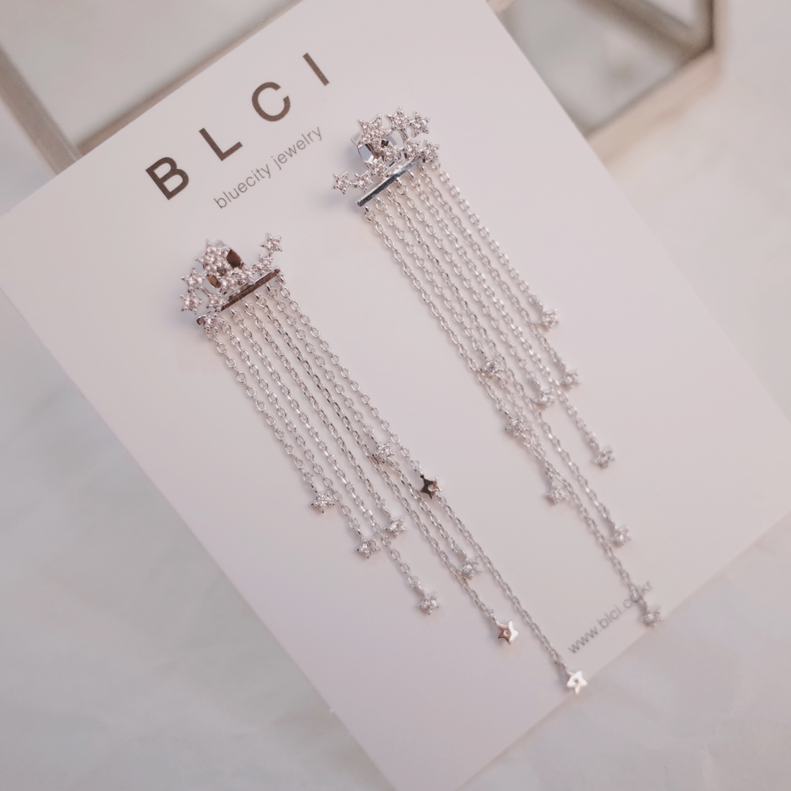 Silver hand drop earrings Glam Diamond Celebrity P