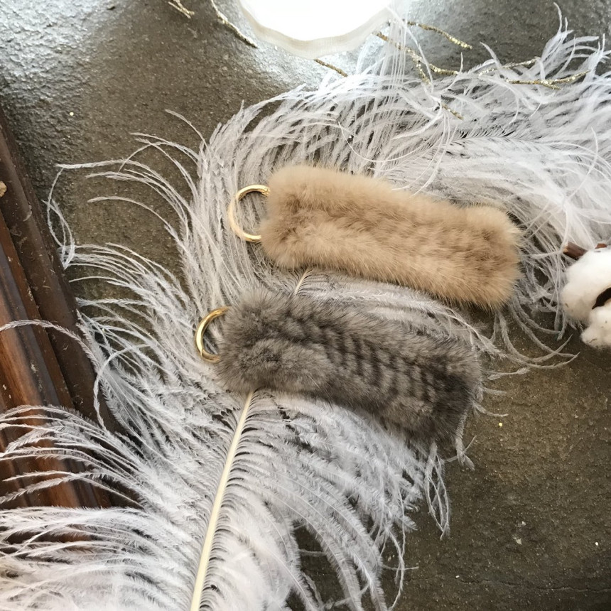 Handmade Natural Mink Keyring 2COL Real Fox Keyhol