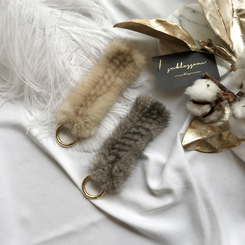 Handmade Natural Mink Keyring 2COL Real Fox Keyhol