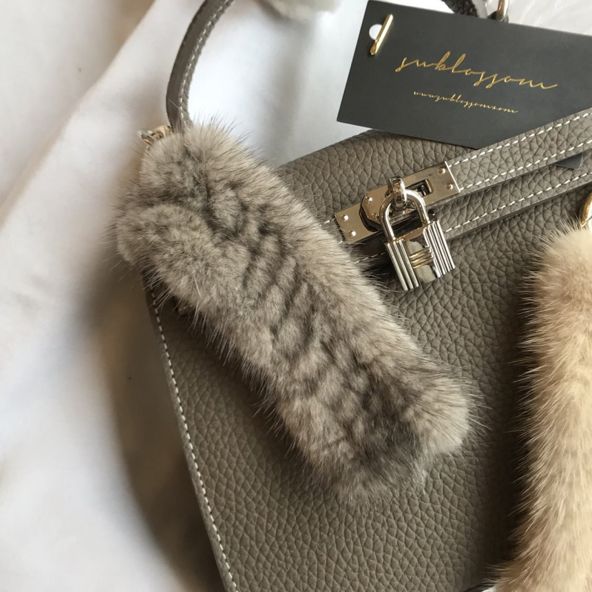 Handmade Natural Mink Keyring 2COL Real Fox Keyhol