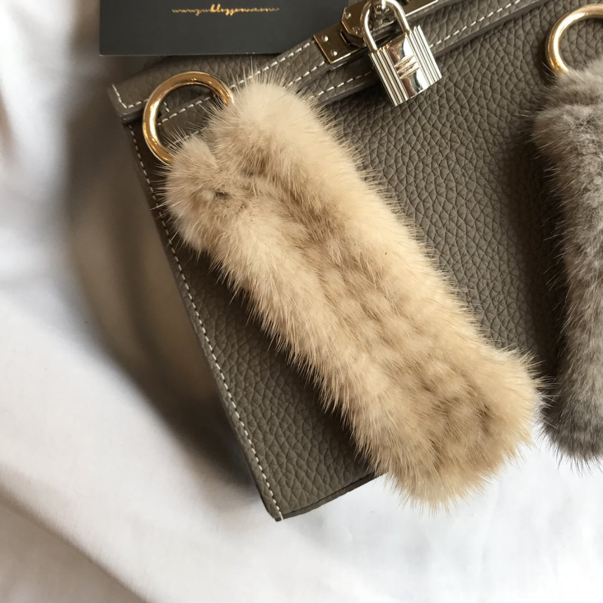 Handmade Natural Mink Keyring 2COL Real Fox Keyhol