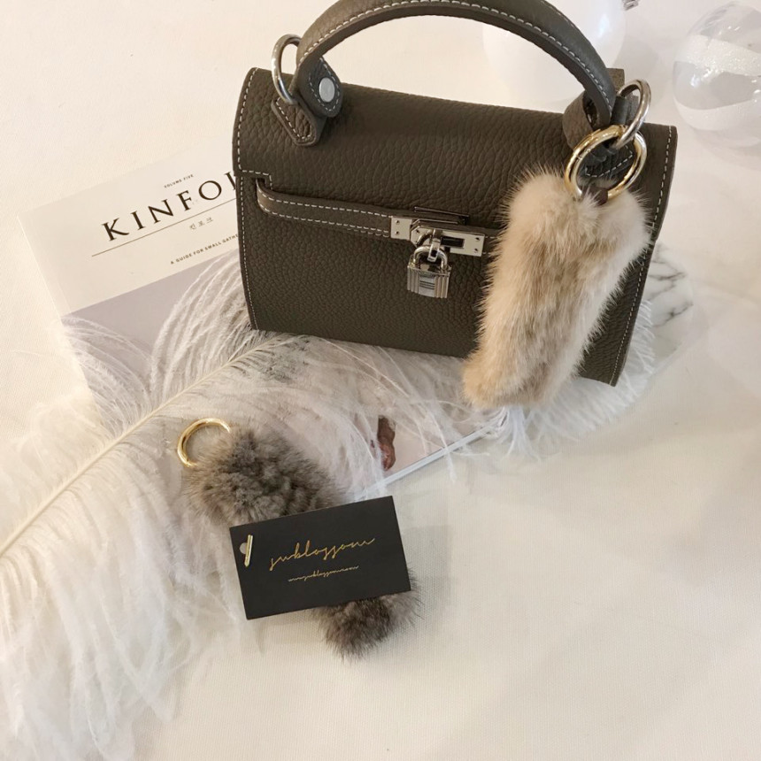 Handmade Natural Mink Keyring 2COL Real Fox Keyhol