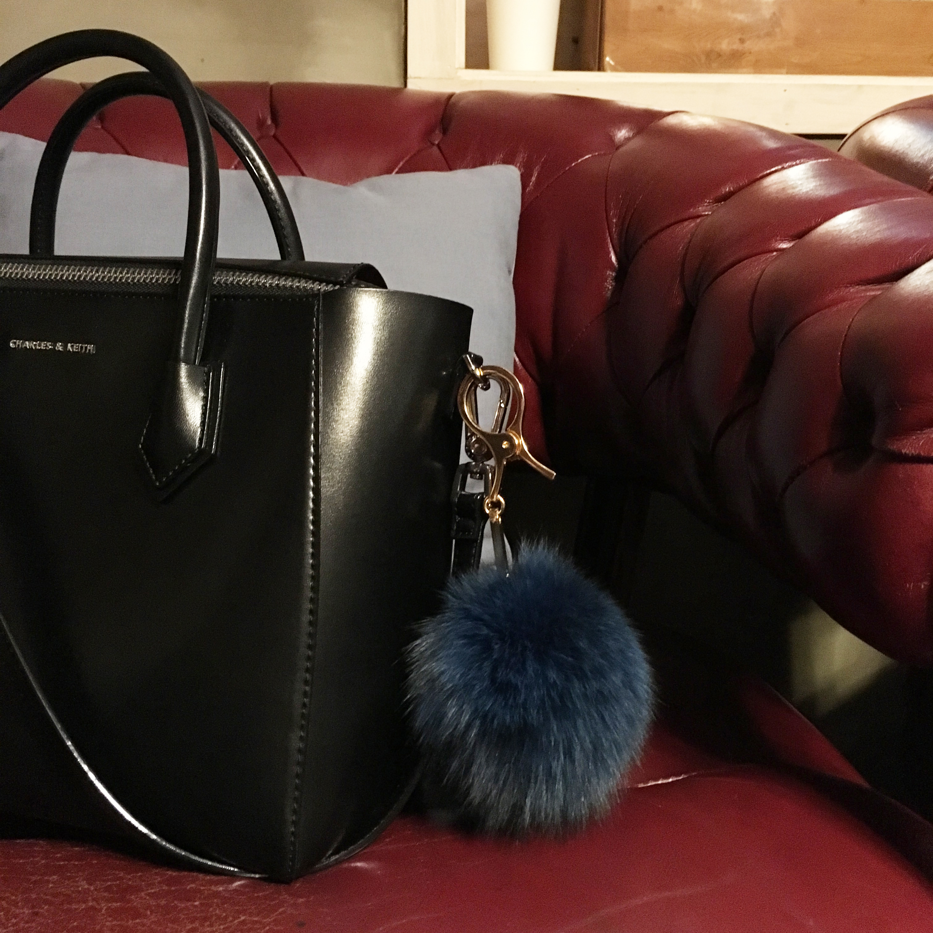 Daily Edition Free Shipping ♥ Two-tone fox fur key