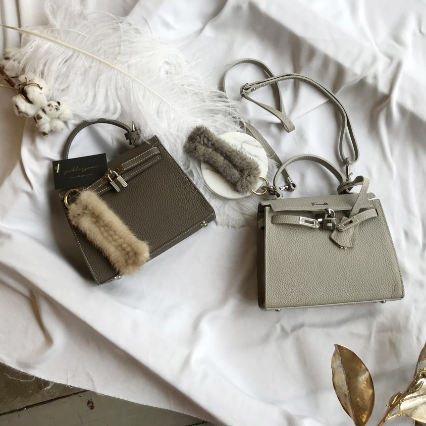 Handmade Natural Mink Keyring 2COL Real Fox Keyhol