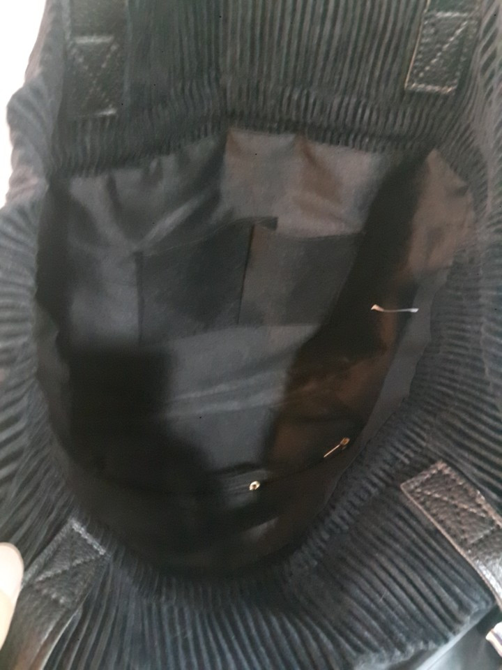 Velvet shirring eco bag ootd neat and fashionable 