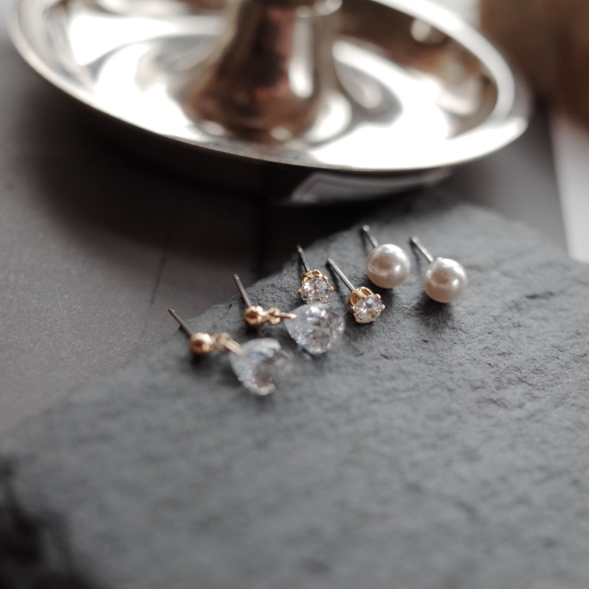 NO.44 Swarovski BASIC Modern Set Earrings Handmade