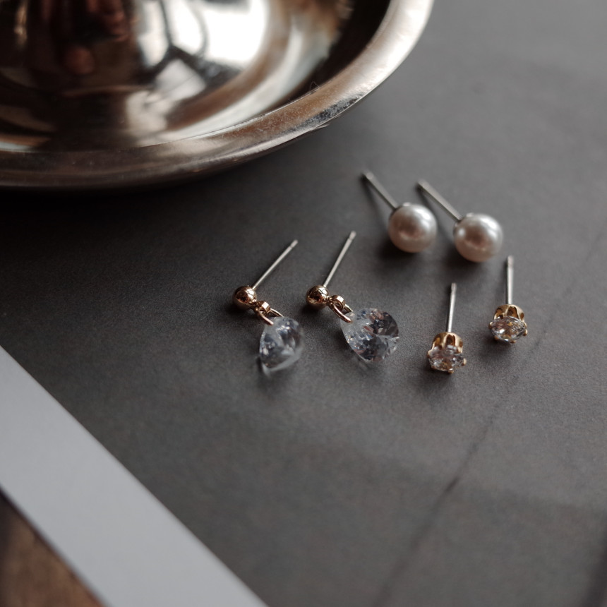 NO.44 Swarovski BASIC Modern Set Earrings Handmade