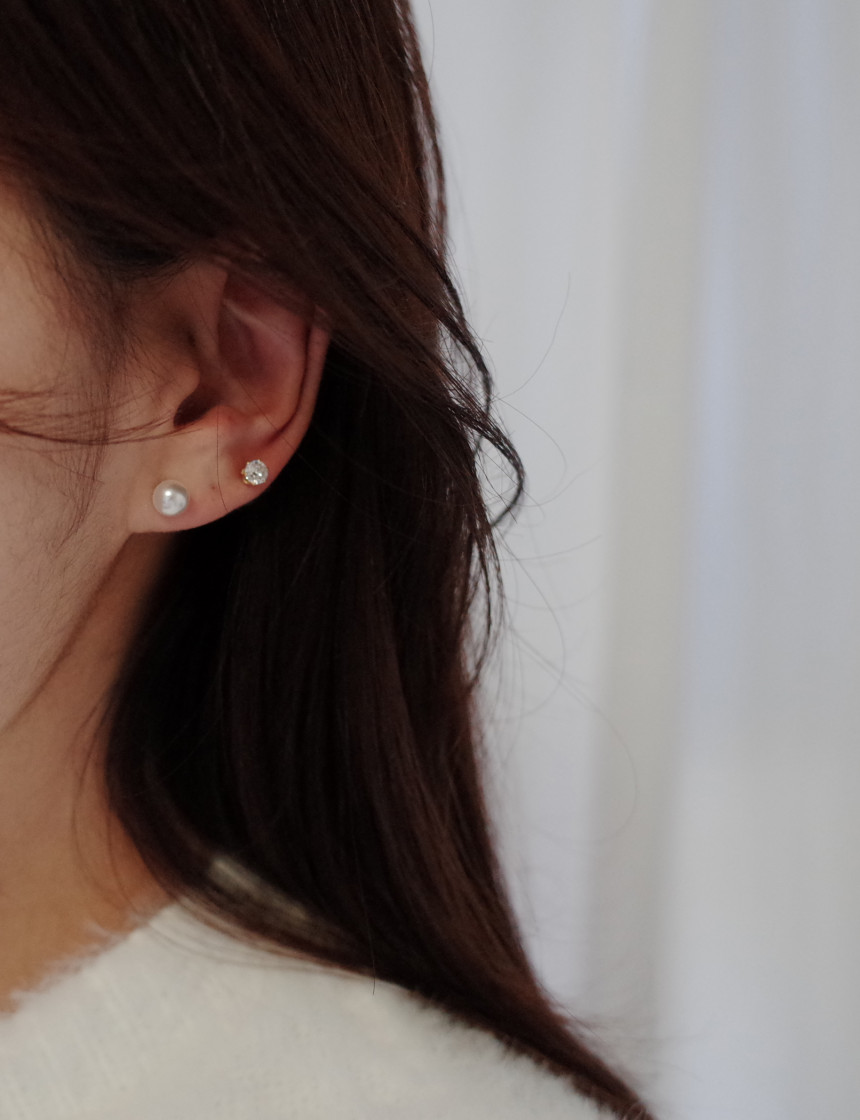 NO.44 Swarovski BASIC Modern Set Earrings Handmade