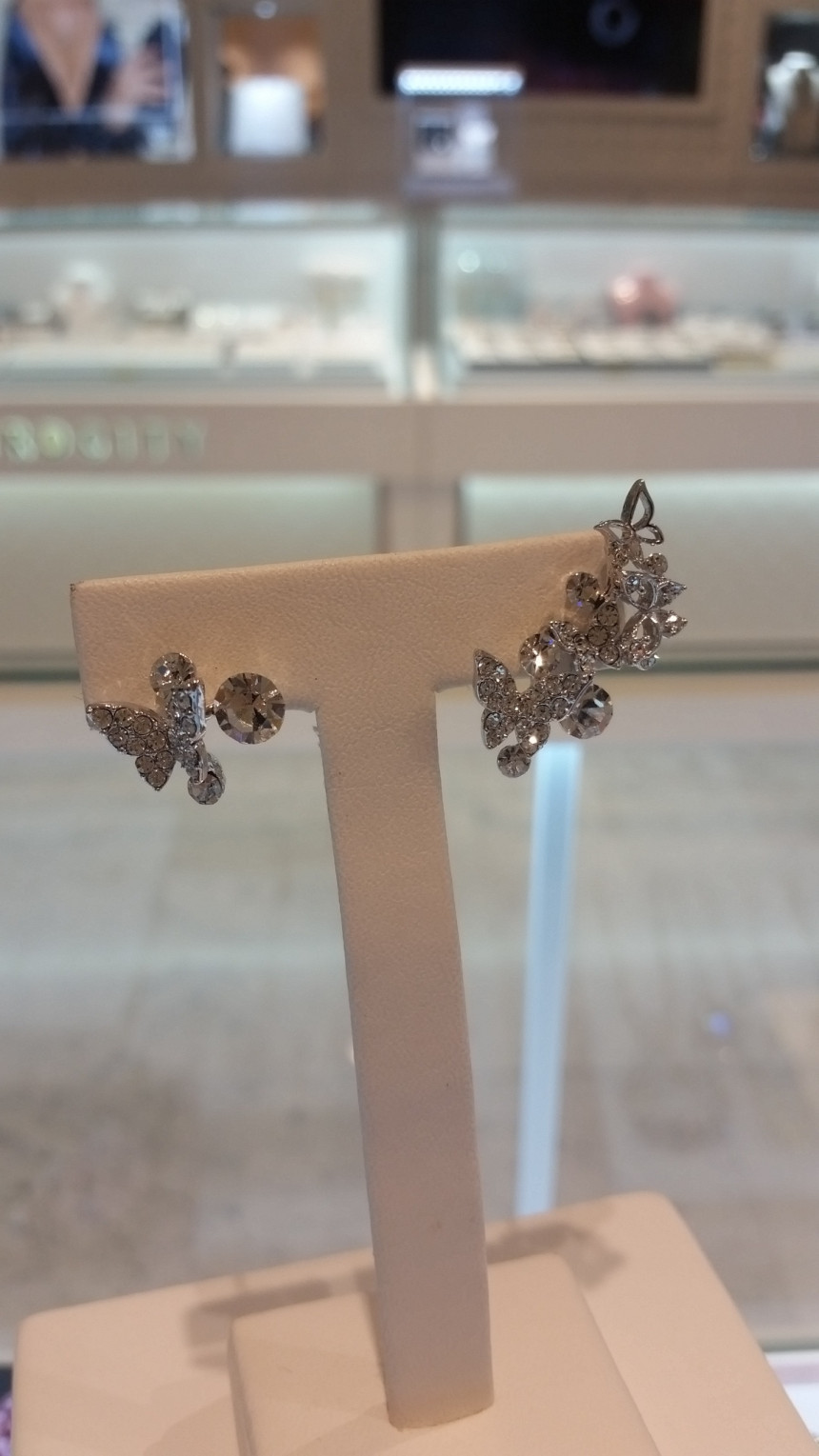 Eyeliner Agatha Button Earrings AJBE7412