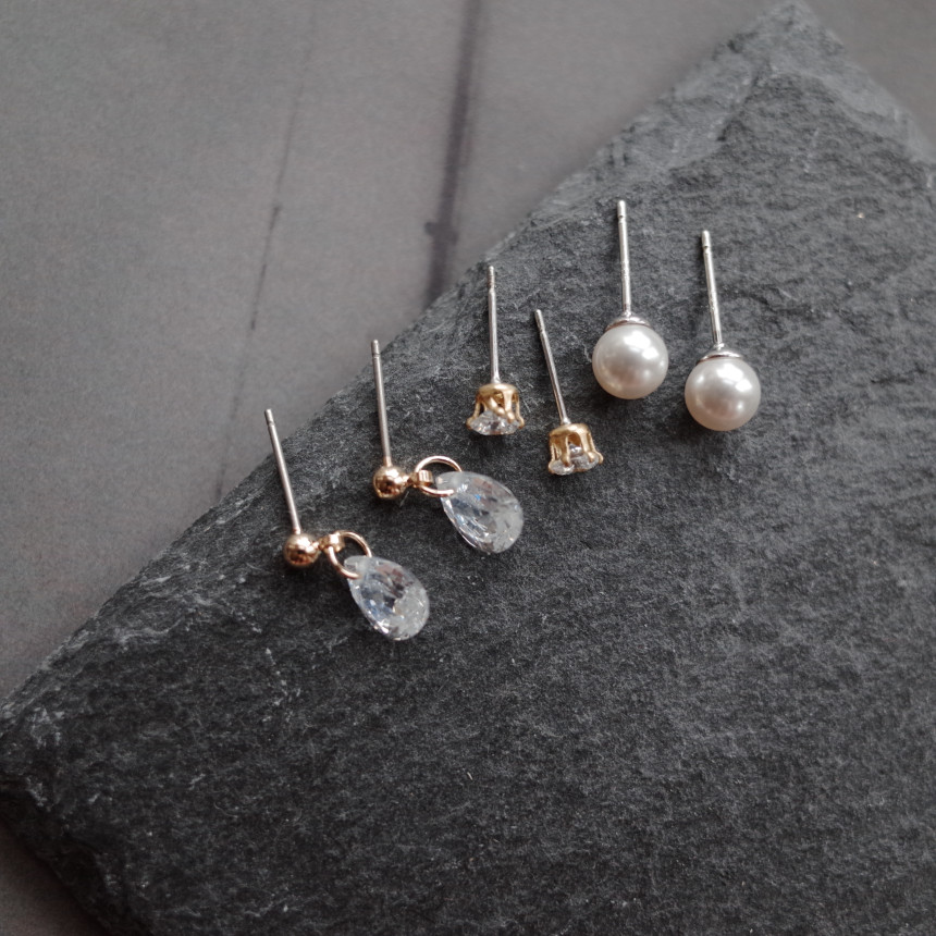 NO.44 Swarovski BASIC Modern Set Earrings Handmade