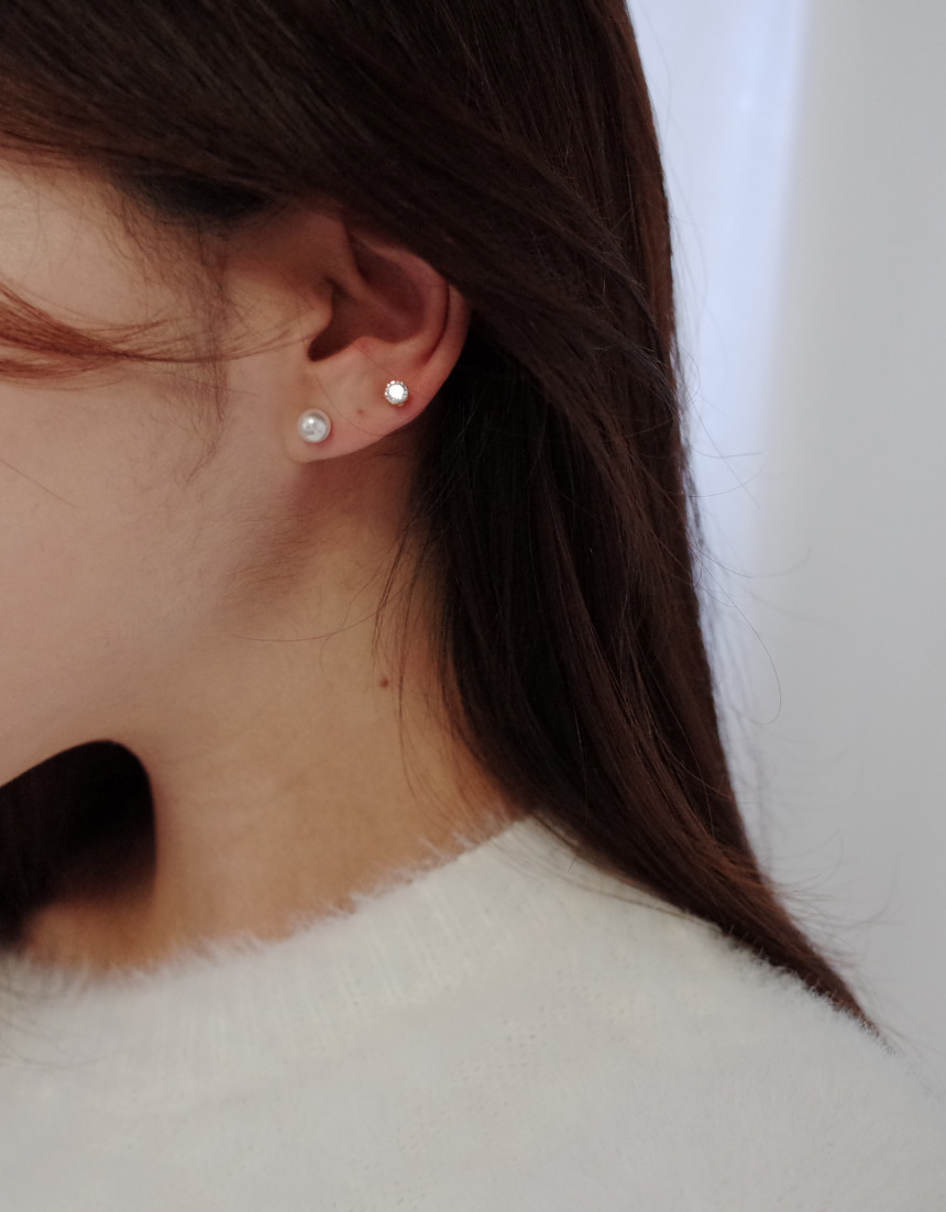 NO.44 Swarovski BASIC Modern Set Earrings Handmade