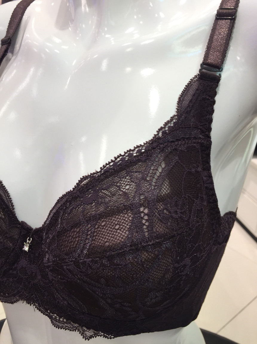 Venus Double Wing Correction Full Cup Bra