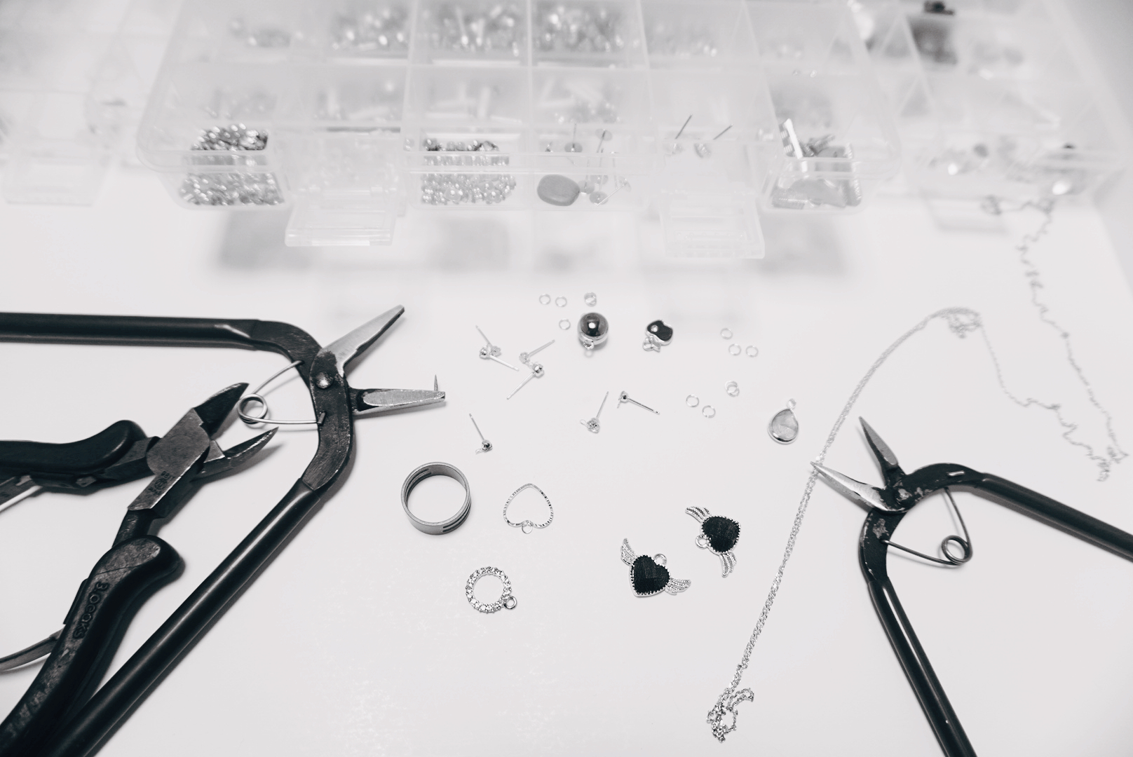 Antique Droplets Gemstone Drop Earrings Twenties W