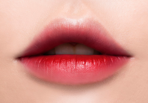 Clio touched the moment you touch! Accidental colo