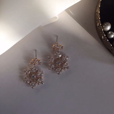 Christmas snowflake earrings