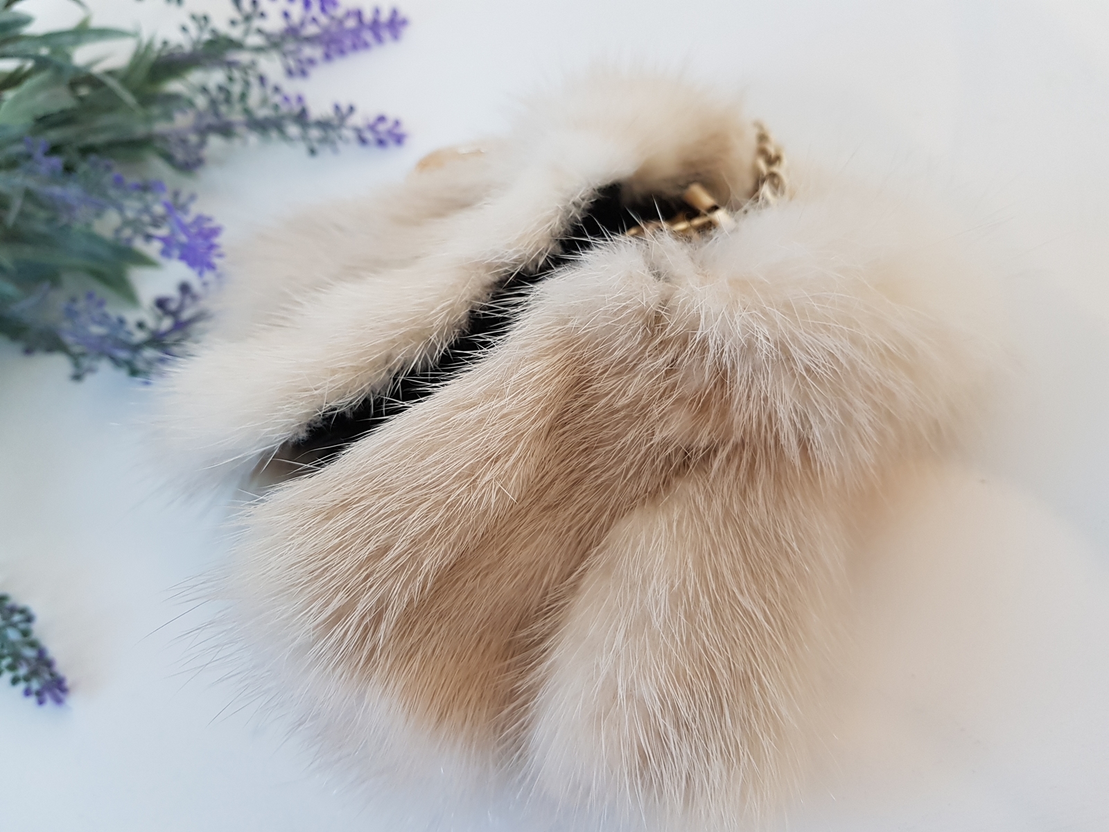 Mink coat Key ring key holder Fox gift