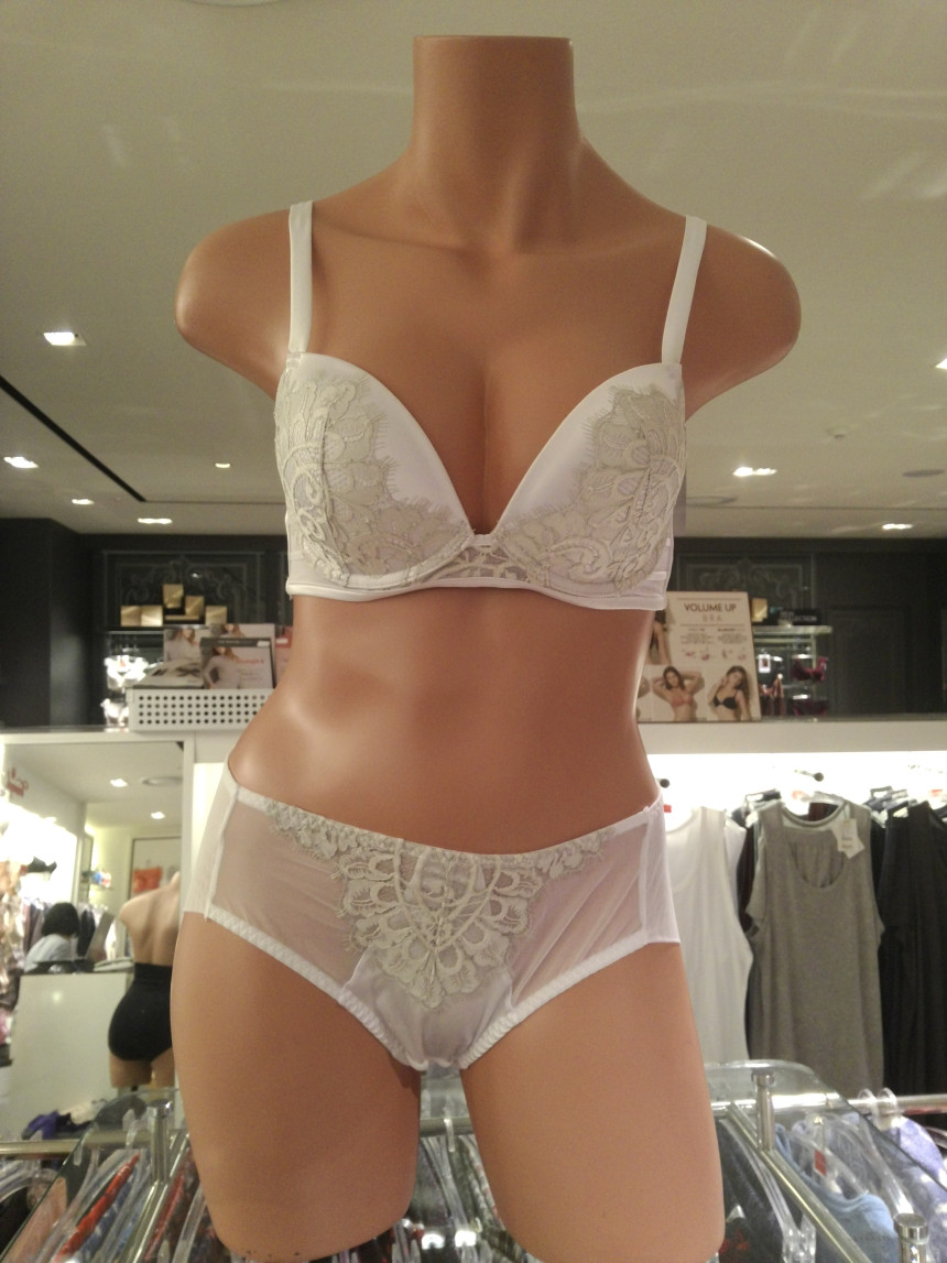 Triumph Para White Wedding Bridal CPBR013