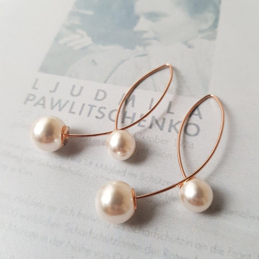 all silver Abel's Swarovski Drop Earrings Elega