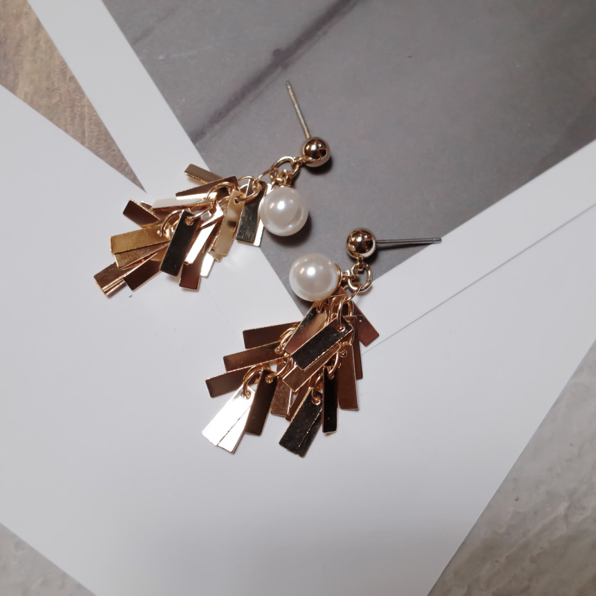 <b><p>NO.47 Rectangular cker Pel Point Drop Eris</p></b><b><p>NO.47 長方形カンカン パールポイント ドロップイヤリング ハンドメイド アデートグ</p></b><br /><br /><p align='center'>