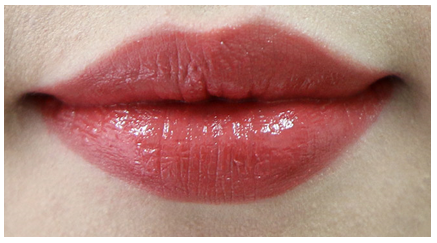 Sandhya Camellia Lipstick Glossy Point Directing F