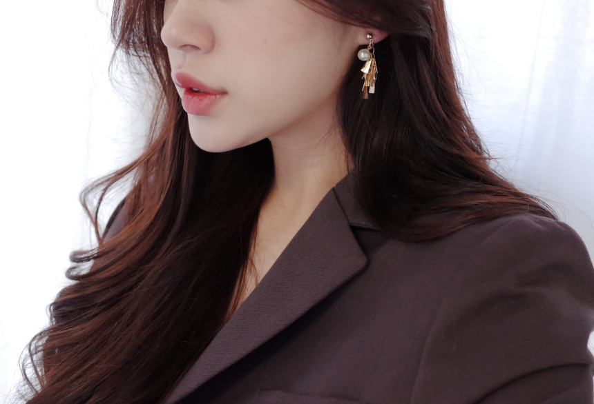 <b><p>NO.47 Rectangular cker Pel Point Drop Eris</p></b><b><p>NO.47 長方形カンカン パールポイント ドロップイヤリング ハンドメイド アデートグ</p></b><br /><br /><p align='center'>