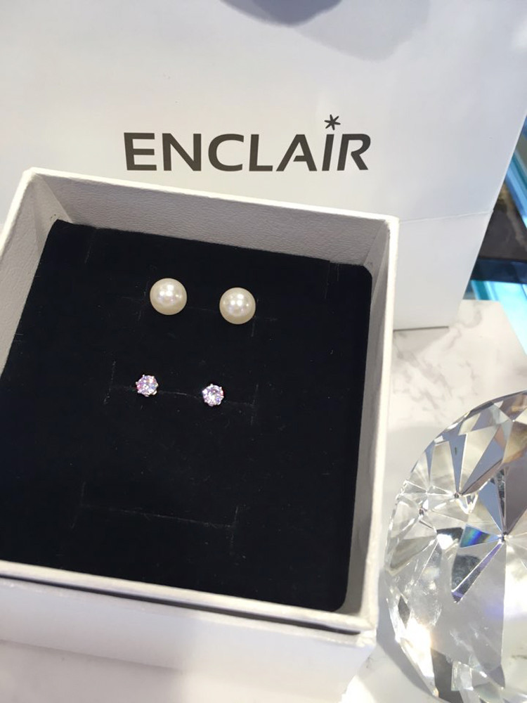 <b><p>En Clare Pel Czech Republic Zirconia 4 pies</p></b><b><p>円クレア 真珠 チェコ キュービック ジルコニア 4ピース イヤリング EN2175821EG25</p></b><br /><br /><p align='center'>