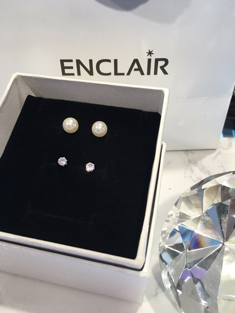 <b><p>En Clare Pel Czech Republic Zirconia 4 pies</p></b><b><p>円クレア 真珠 チェコ キュービック ジルコニア 4ピース イヤリング EN2175821EG25</p></b><br /><br /><p align='center'>