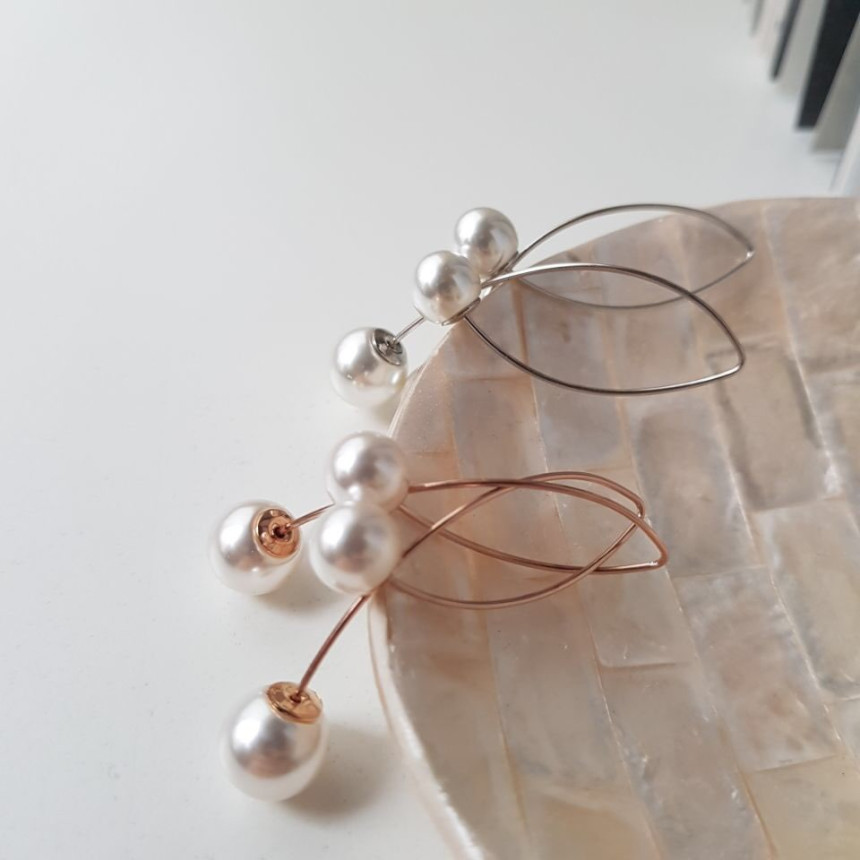 all silver Abel's Swarovski Drop Earrings Elega