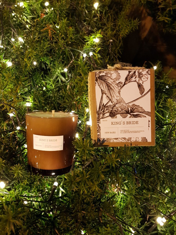 Aroma Modern Unique Sensual European Natural Heart