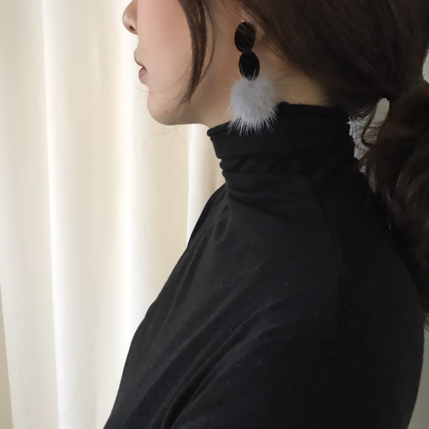 Angor Mink Velvet Drop Earrings 3color Belted Look