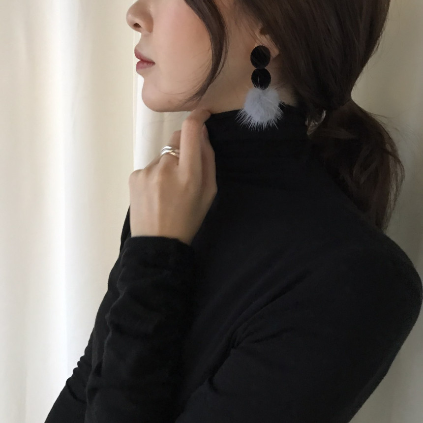 Angor Mink Velvet Drop Earrings 3color Belted Look