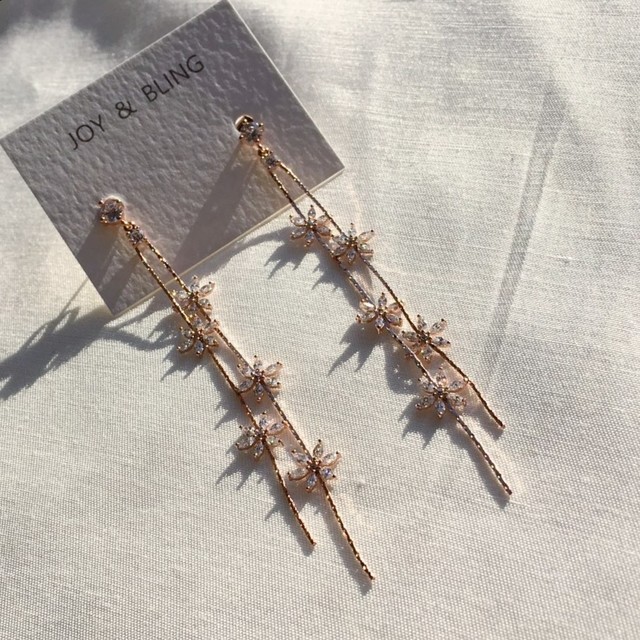 Snow Flower Line Drop Earrings Twenties Crystal Go