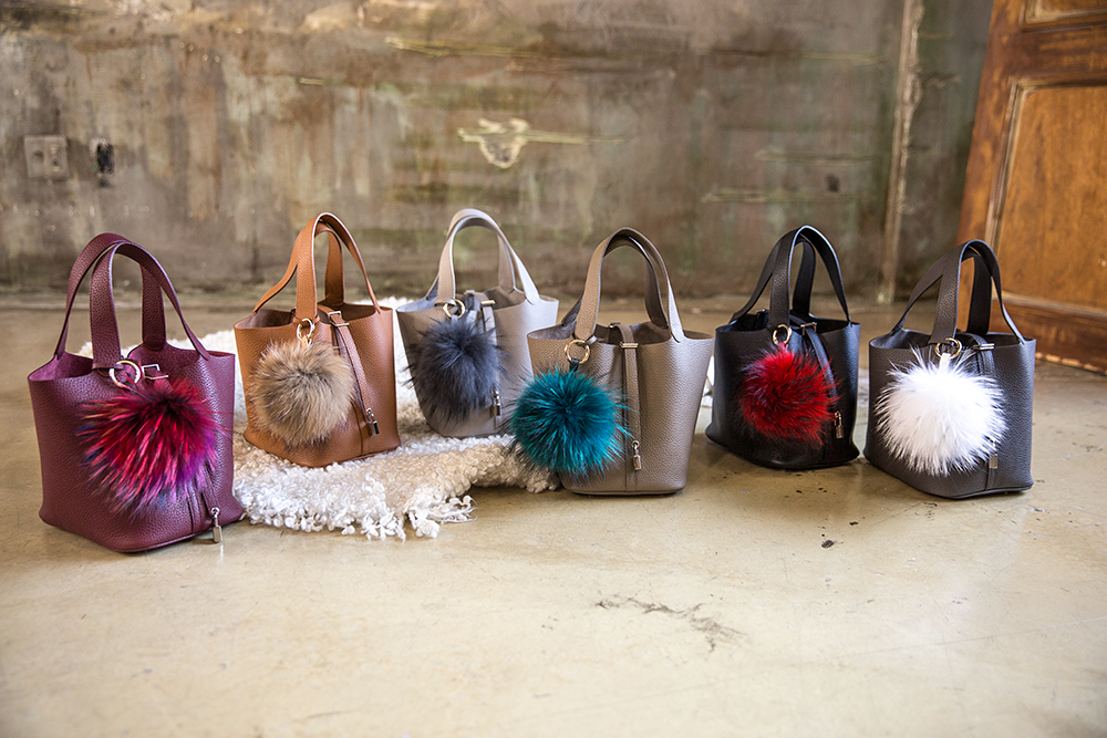 Real Raccoon Fur Foam Foam Keyring Big Size 12 Col