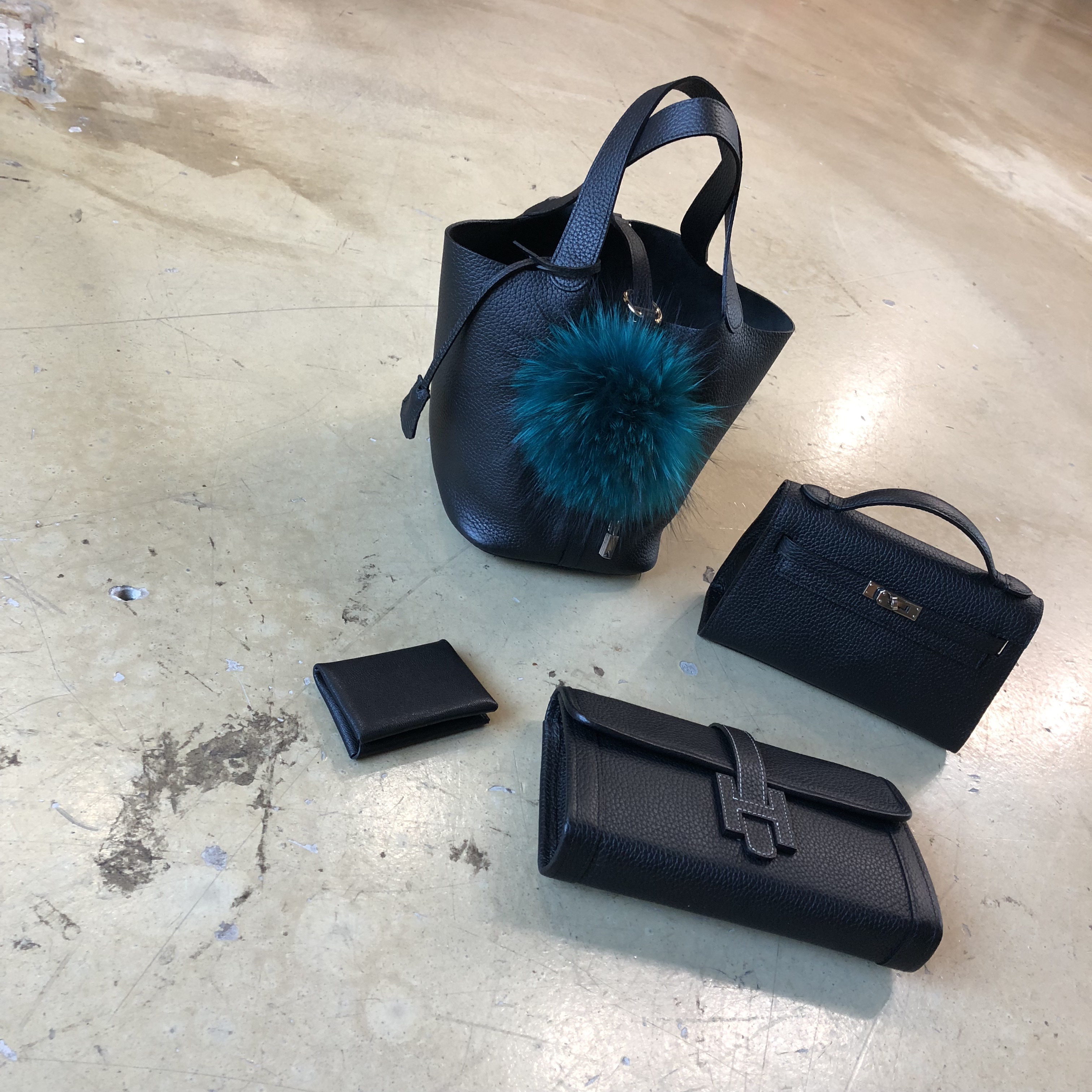 Real Raccoon Fur Foam Foam Keyring Big Size 12 Col