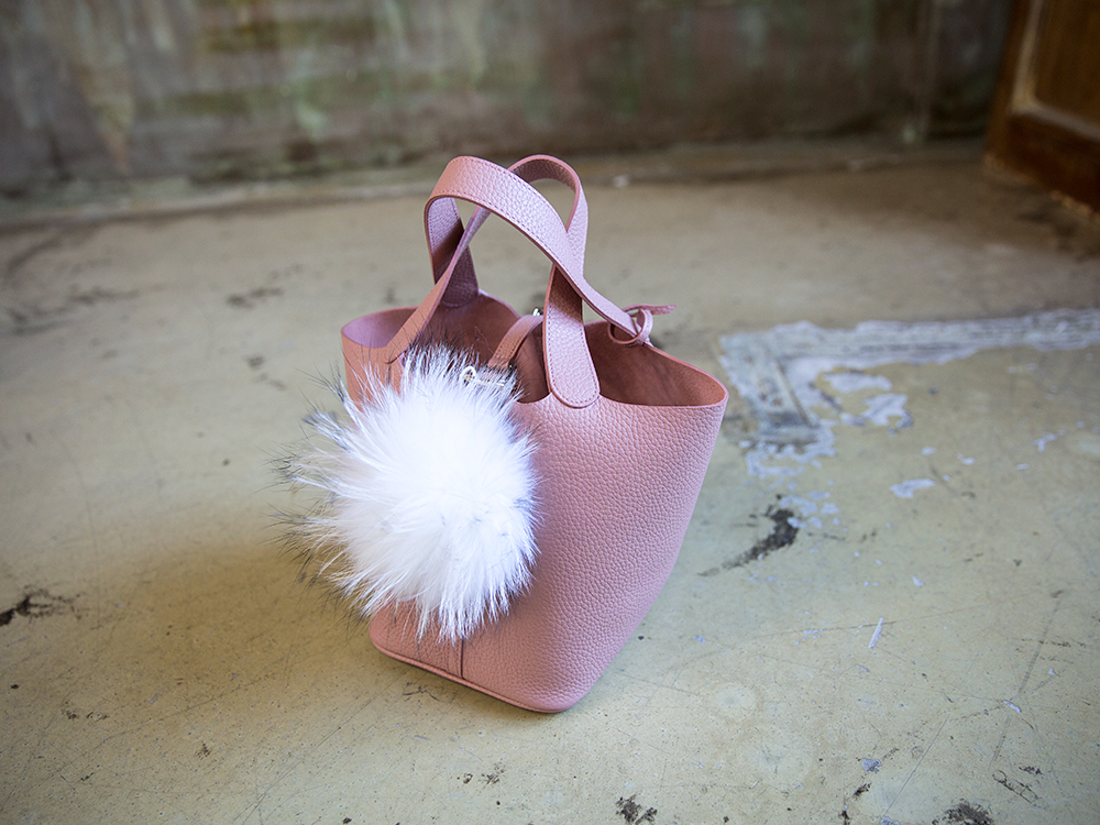 Real Raccoon Fur Foam Foam Keyring Big Size 12 Col