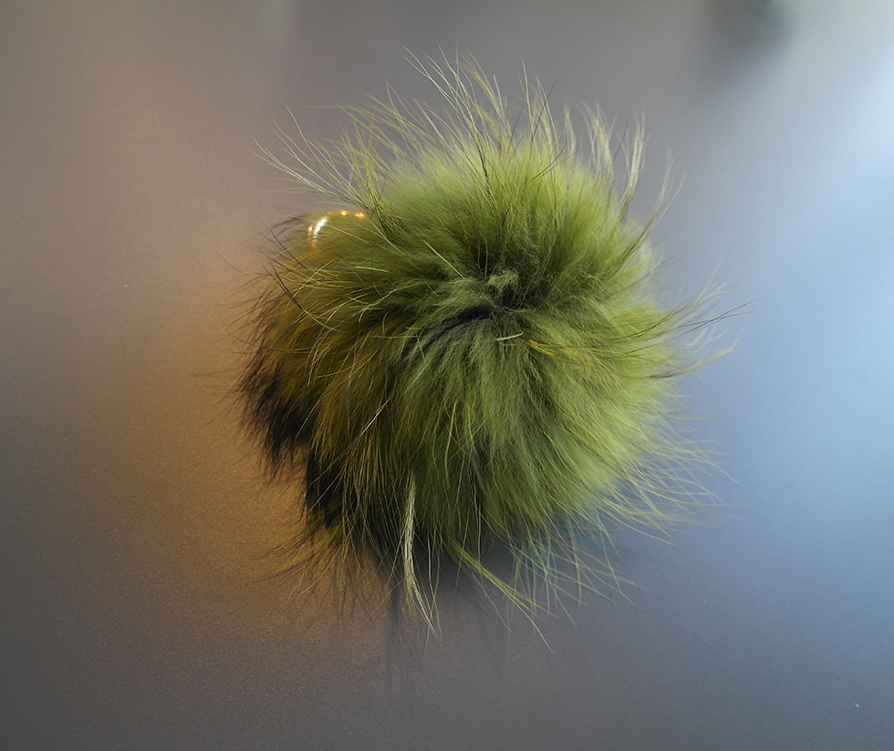 Real Raccoon Fur Foam Foam Keyring Big Size 12 Col