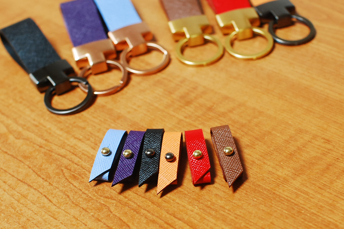 FUNAN FANAN SA Piano Leather Key Chain Keyring Car