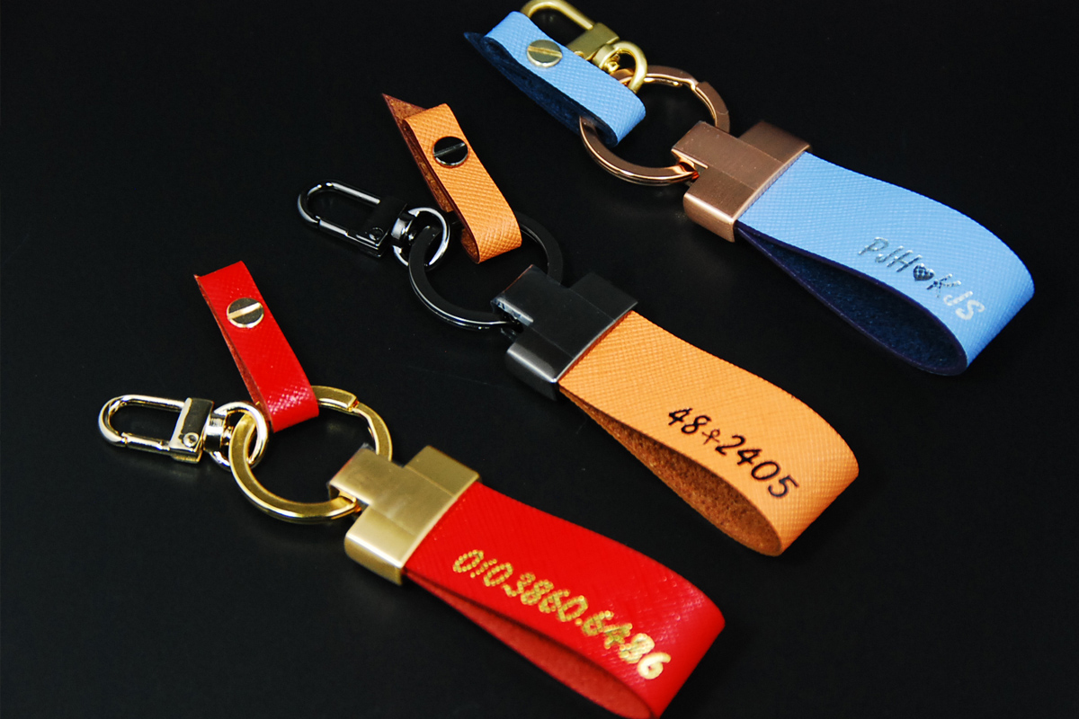 FUNAN FANAN SA Piano Leather Key Chain Keyring Car