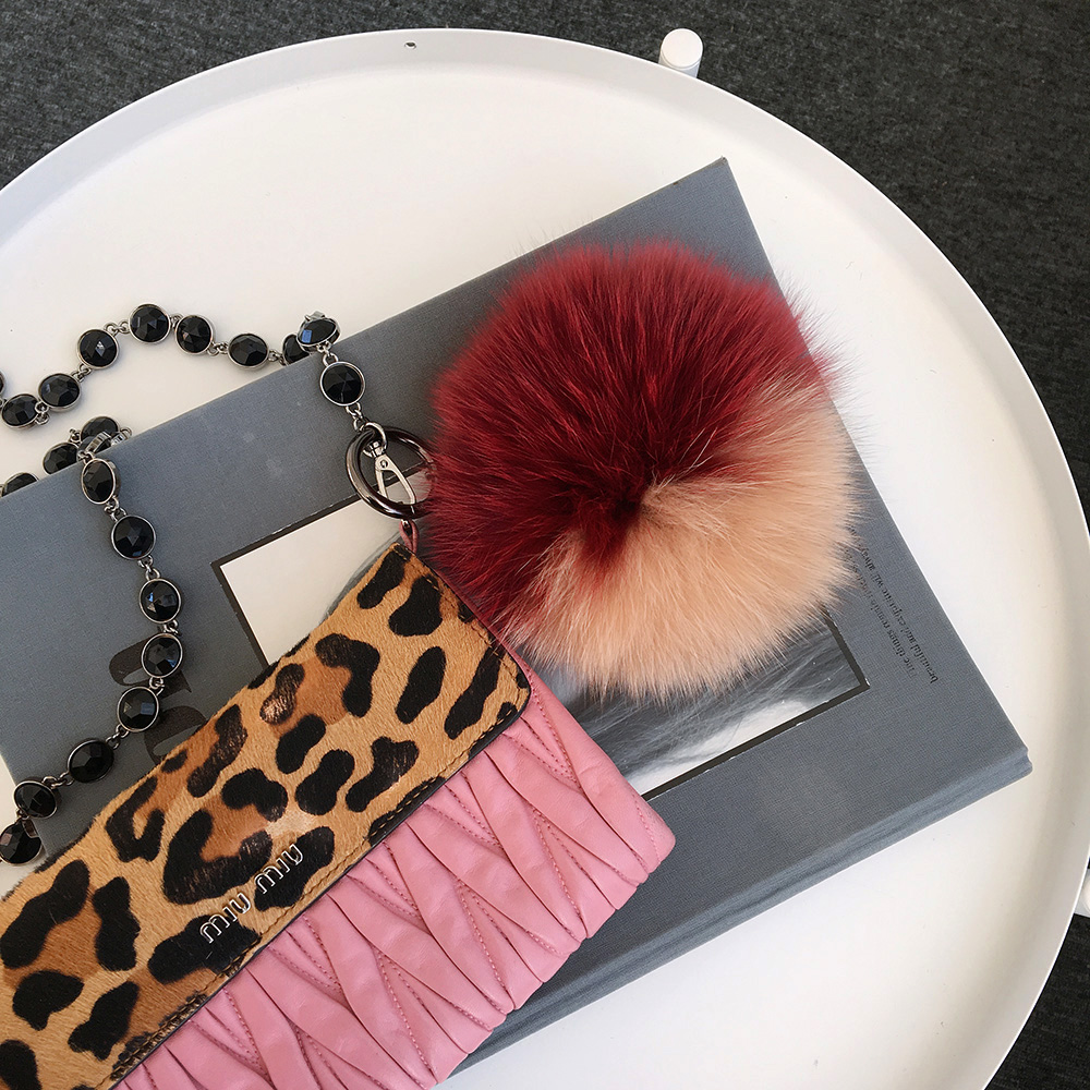 Italian Real Fox Foam Pole Foil Drop Keyring Holde