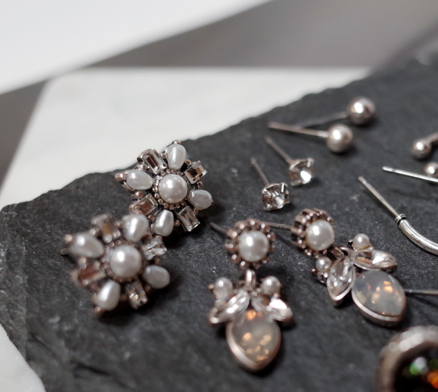 White Snow Angel 12SET Earrings Stylish Chic Uniqu