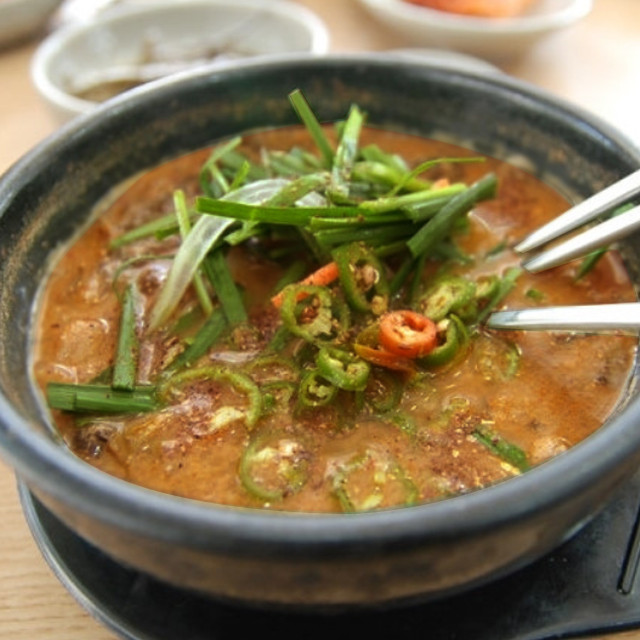 <b><p>Local specity One Bowl Benyang Namwon Chut</p></b><b><p>地域名物 した ボウル 保養食 南原 チュオタン 500gx4パック 韓国語 ドジョウ+冬虫夏草+桑</p></b><br /><br /><p align='center'>