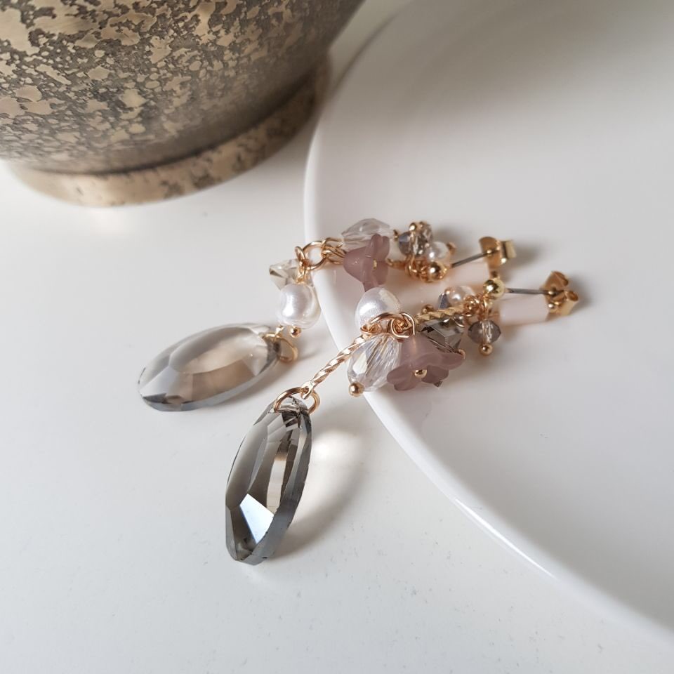 Serina Pearl Crystal Drop Earrings Fashion Trendy 