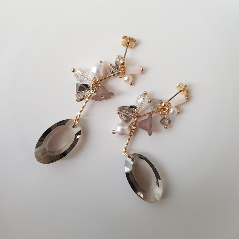 Serina Pearl Crystal Drop Earrings Fashion Trendy 