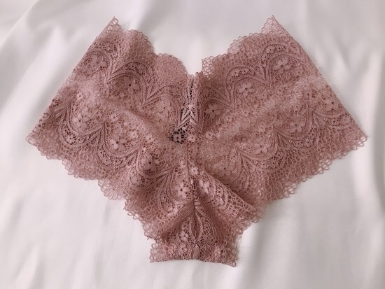 Imports Genuine Victoria's Secret Croquet Panti