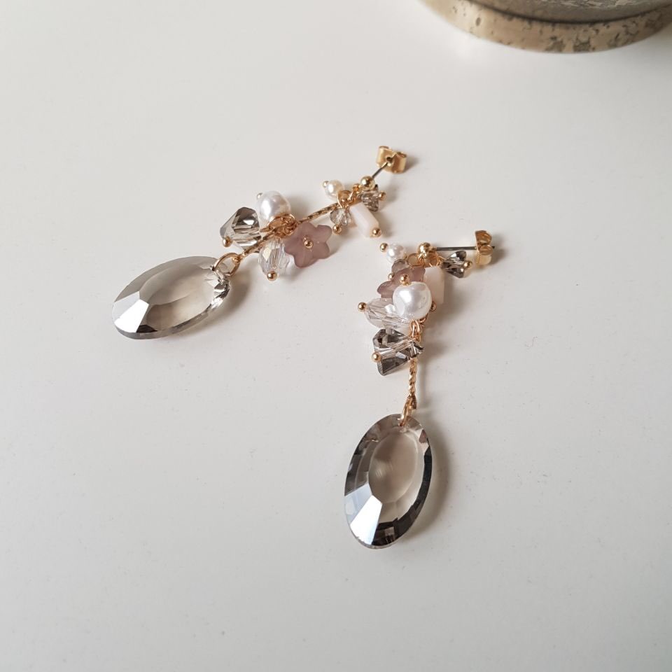 Serina Pearl Crystal Drop Earrings Fashion Trendy 