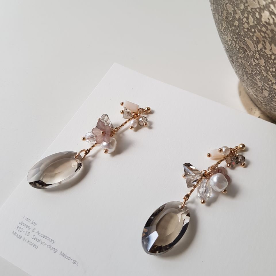 Serina Pearl Crystal Drop Earrings Fashion Trendy 