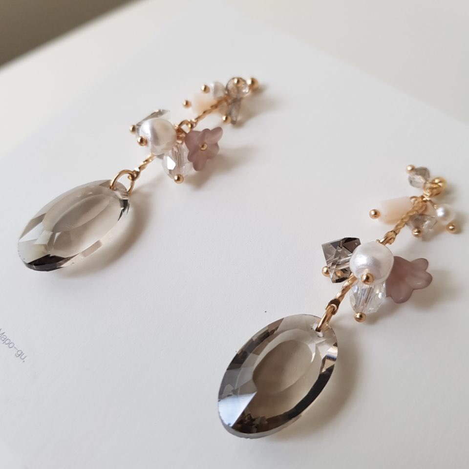 Serina Pearl Crystal Drop Earrings Fashion Trendy 