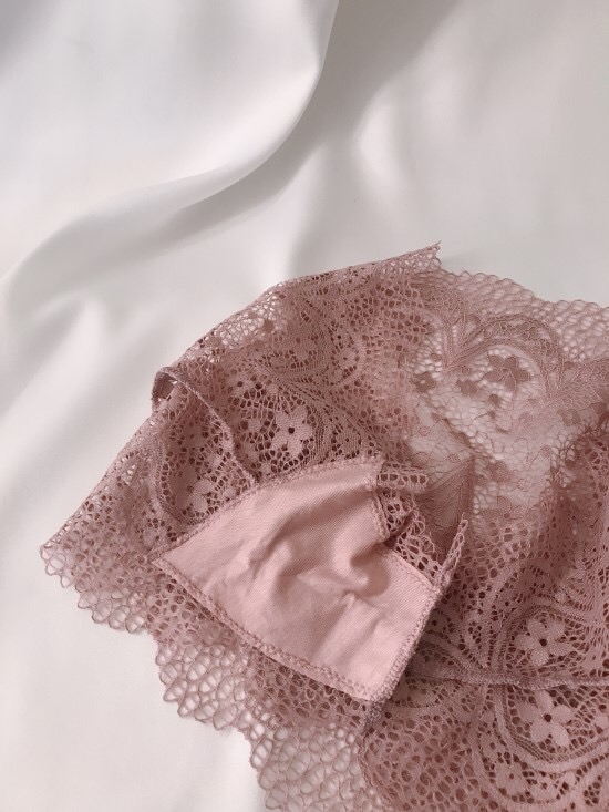 Imports Genuine Victoria's Secret Croquet Panti