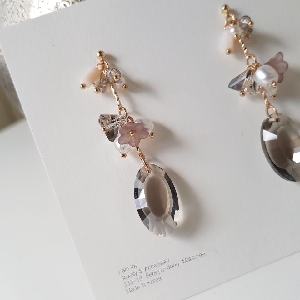 Serina Pearl Crystal Drop Earrings Fashion Trendy 